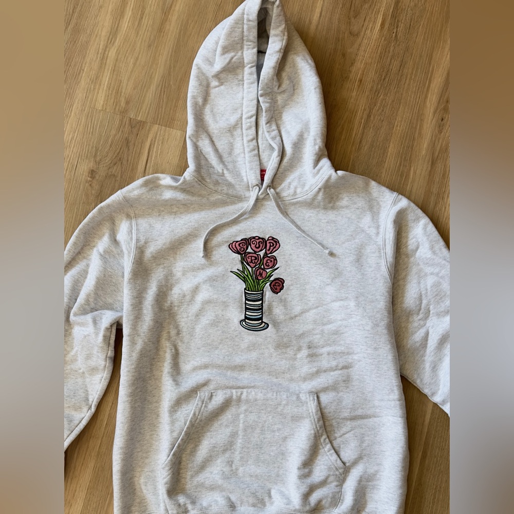Supreme Hoodie (New/Unworn)